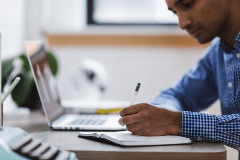 What can HR software do for my small business logo