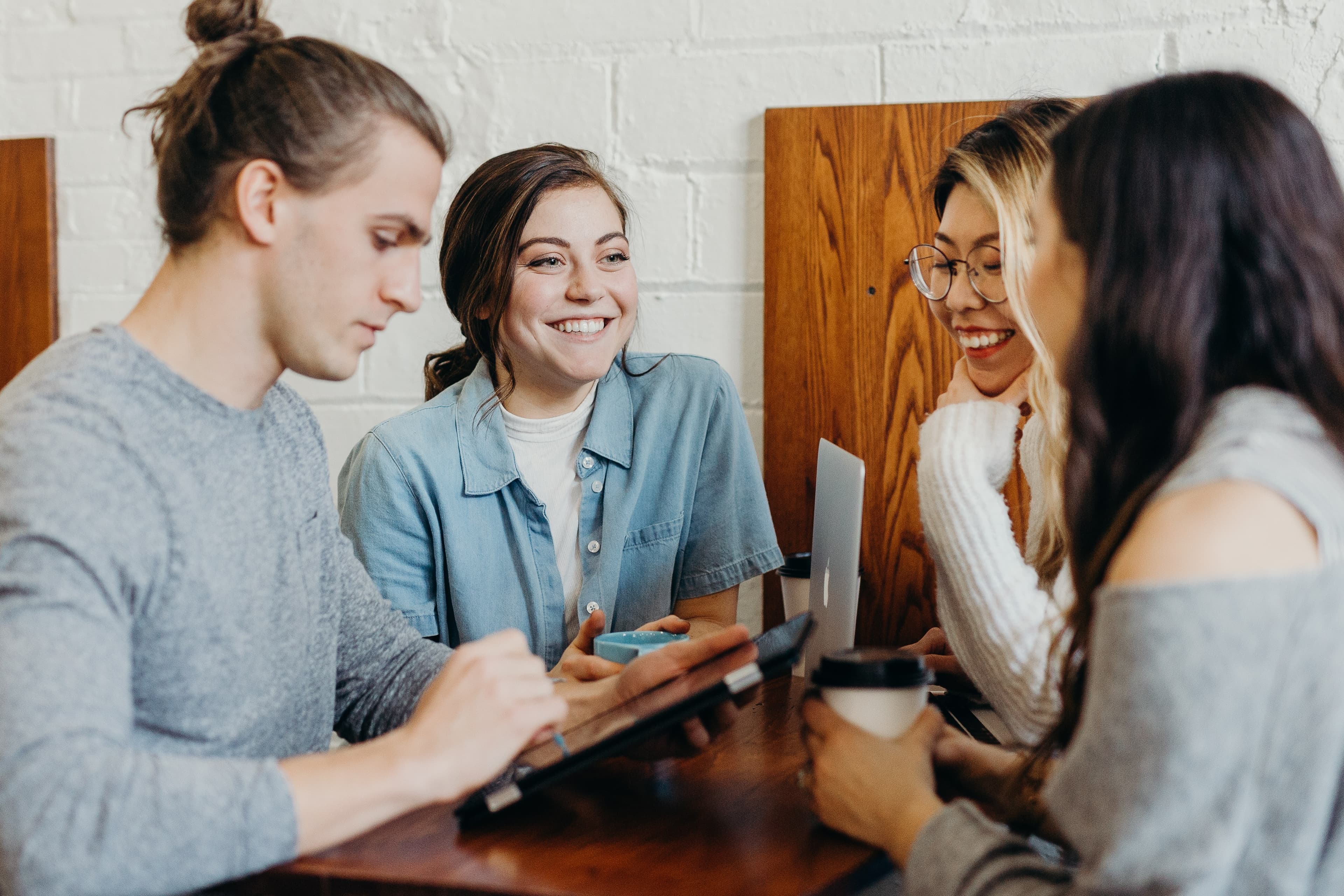citrus HR: 5 Ways HR Software Can Improve The Employee-Employer Relationship image