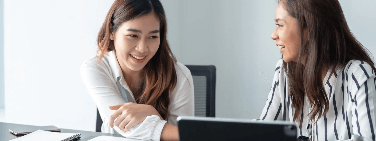 Capture, convert, close: How to get more clients for your accounting firm by Karbon image